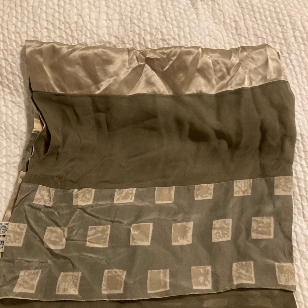 Echo signature silk scarf
